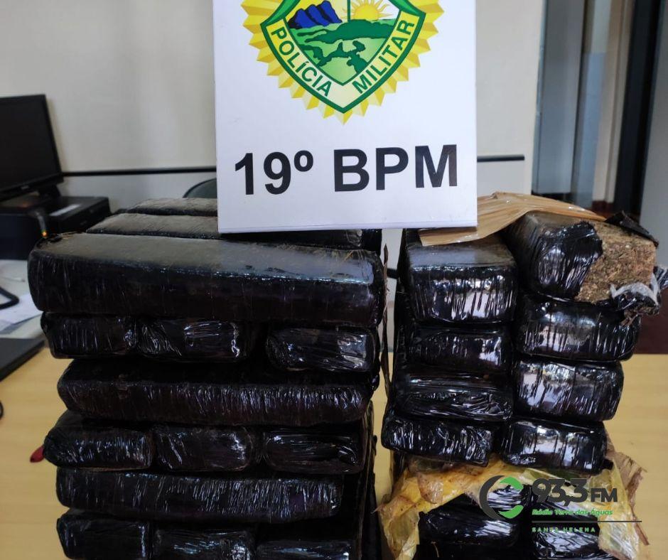 Polícia Militar de São José das Palmeiras apreende veículos de 21 quilos de droga