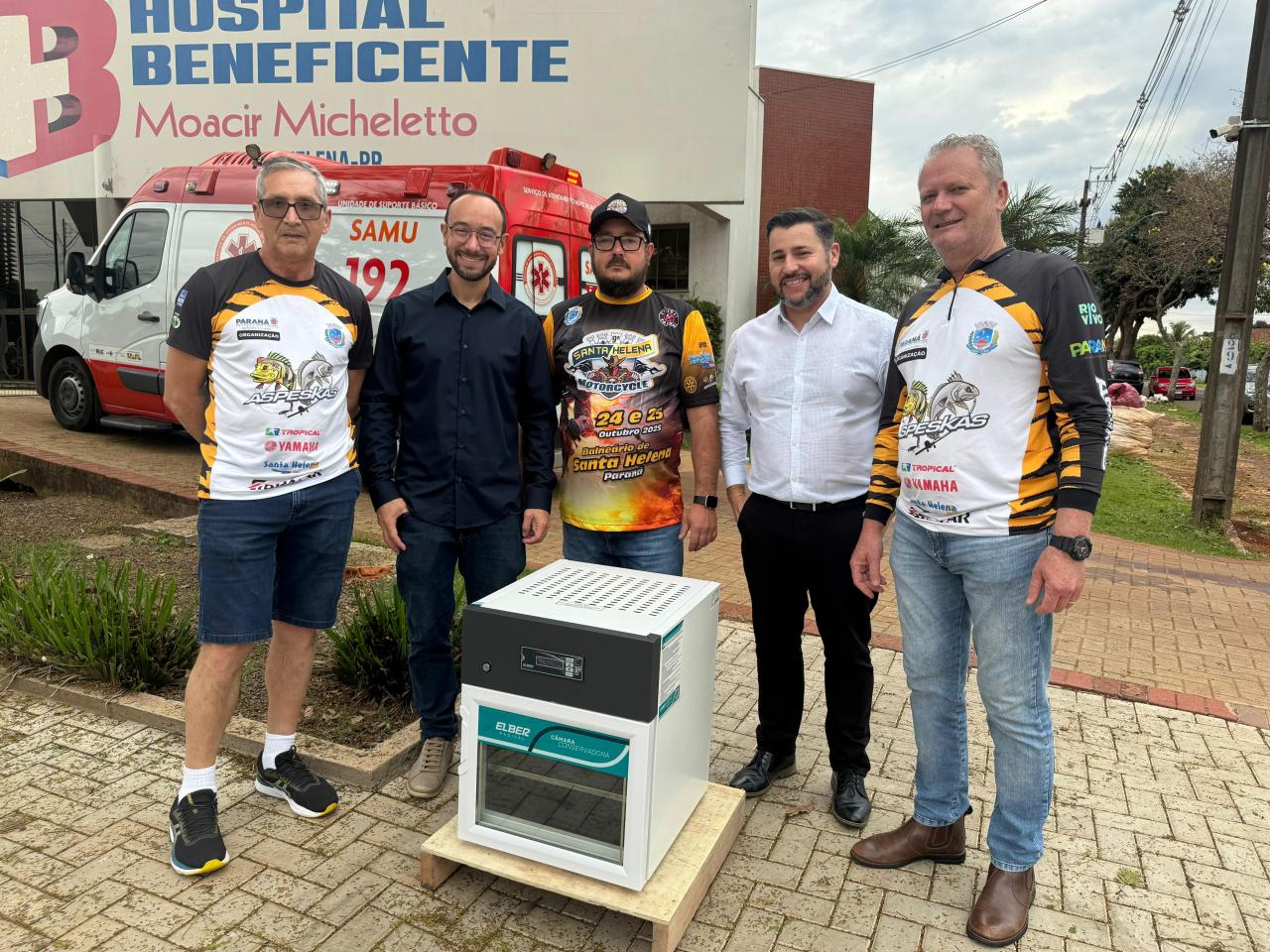 Apeskas faz doação de câmara resfriadora para o Hospital Beneficente Moacir Micheletto em Santa Helena