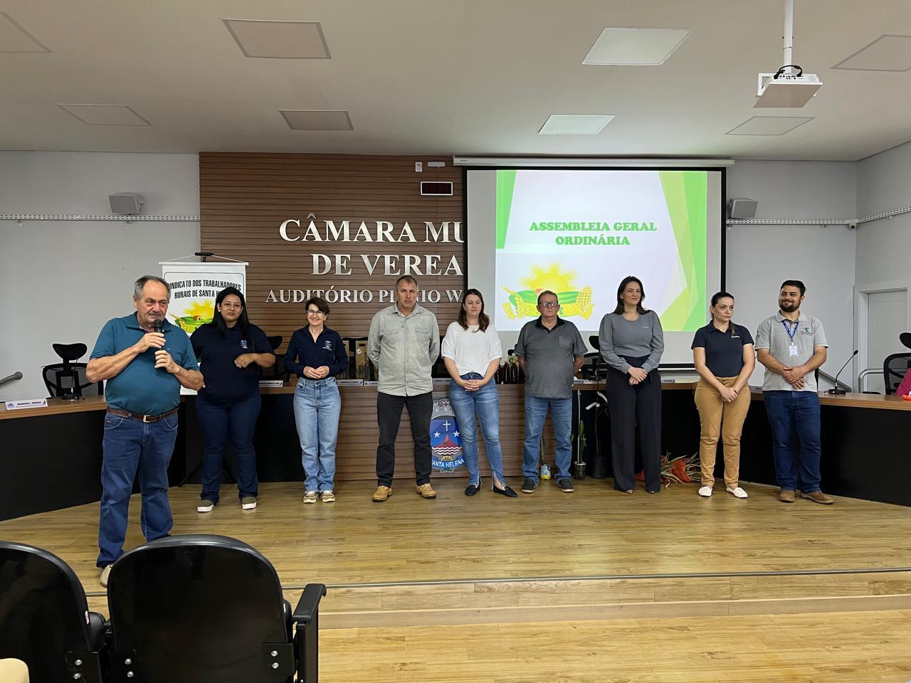 Sindicato dos Trabalhadores Rurais de Santa Helena realiza Assembleia Geral com ampla participação