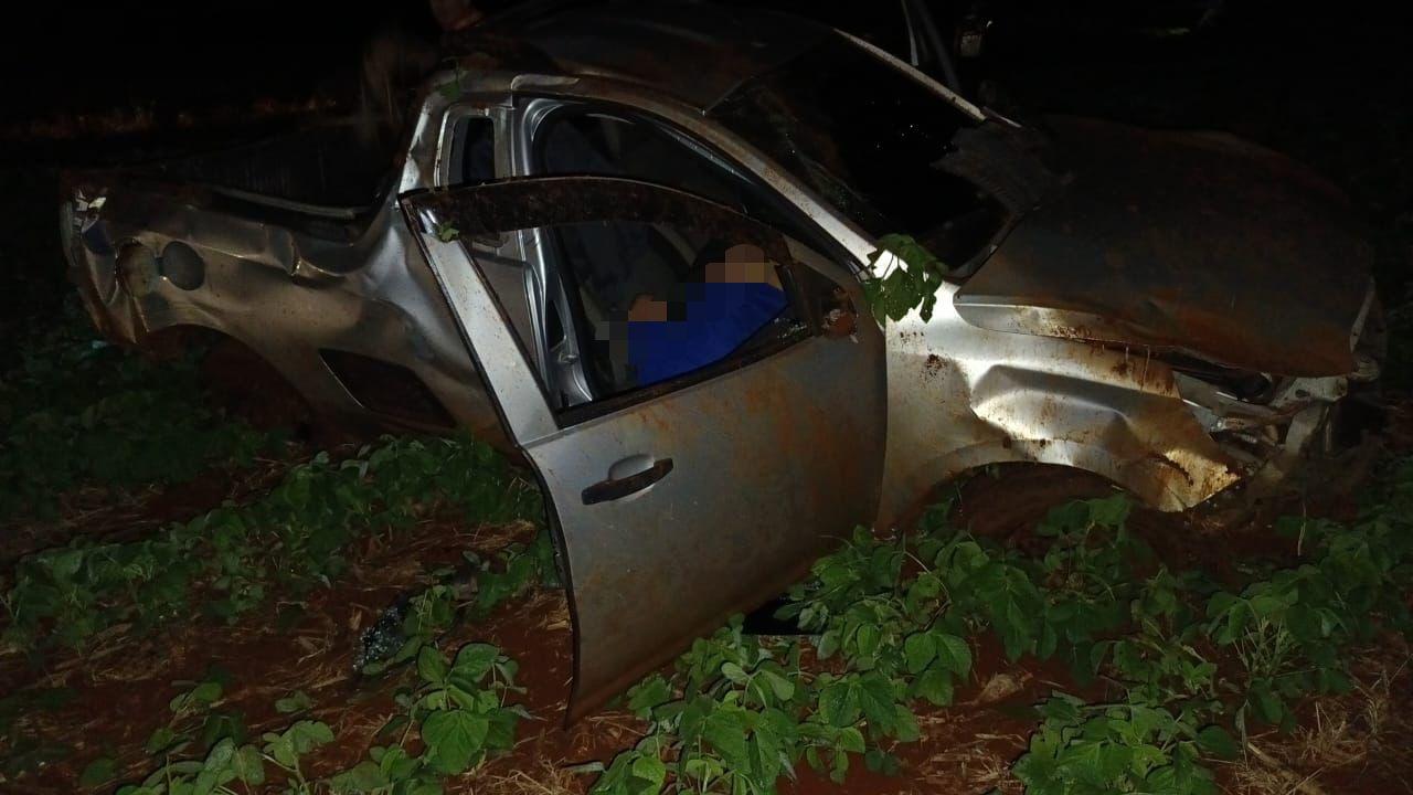 Capotamento deixa jovem ferido na PR 488 entre Vera Cruz do Oeste e Diamante do Oeste