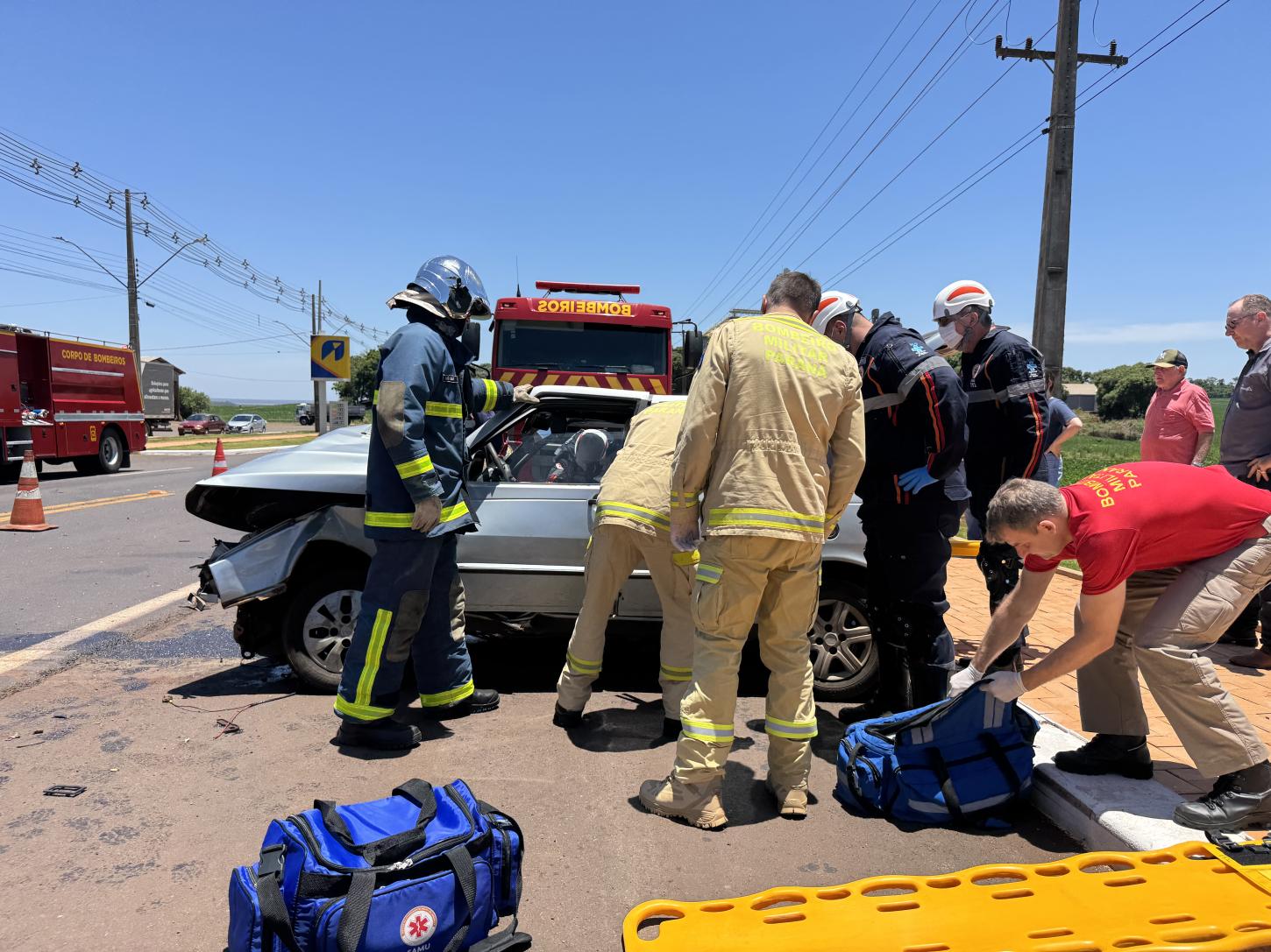 Grave acidente deixa casal encarcerado em veículo e um total de três vítimas em Santa Helena