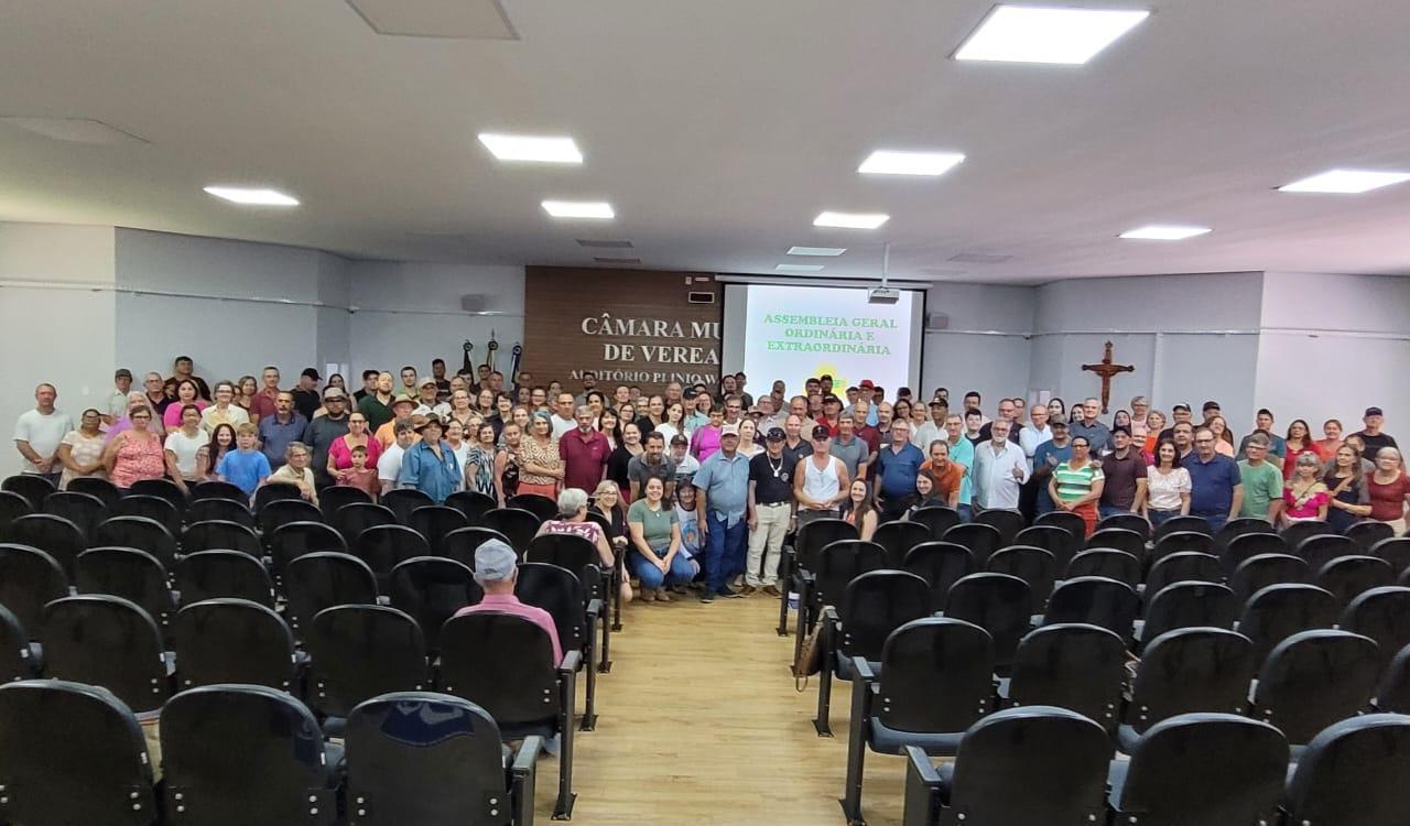 Assembleia reúne grande público e marca avanço para o Sindicato dos Trabalhadores Rurais de Santa Helena