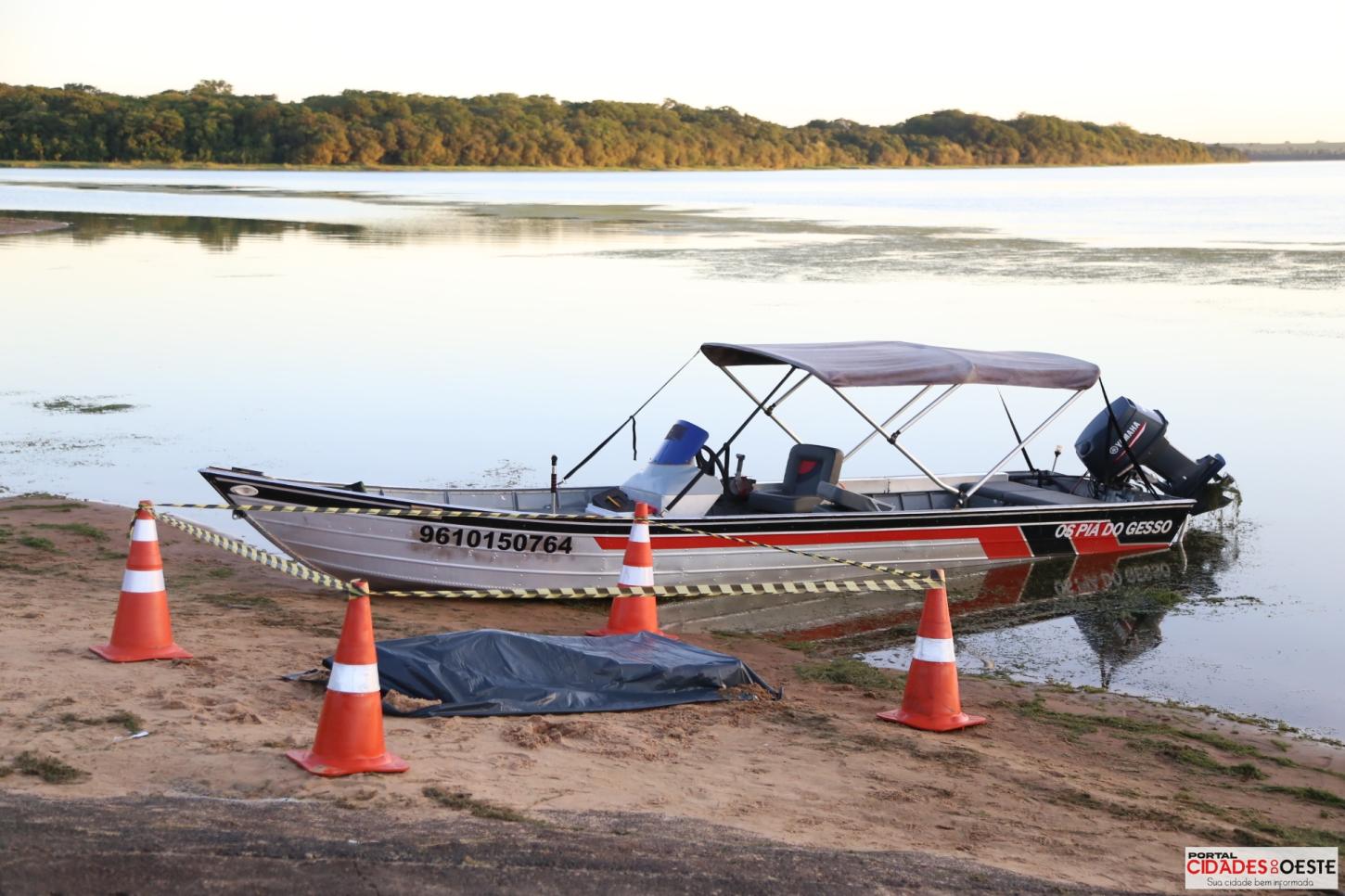 Homem morre próximo ao píer no Balneário Jacutinga em Itaipulândia; Causa da morte será investigada