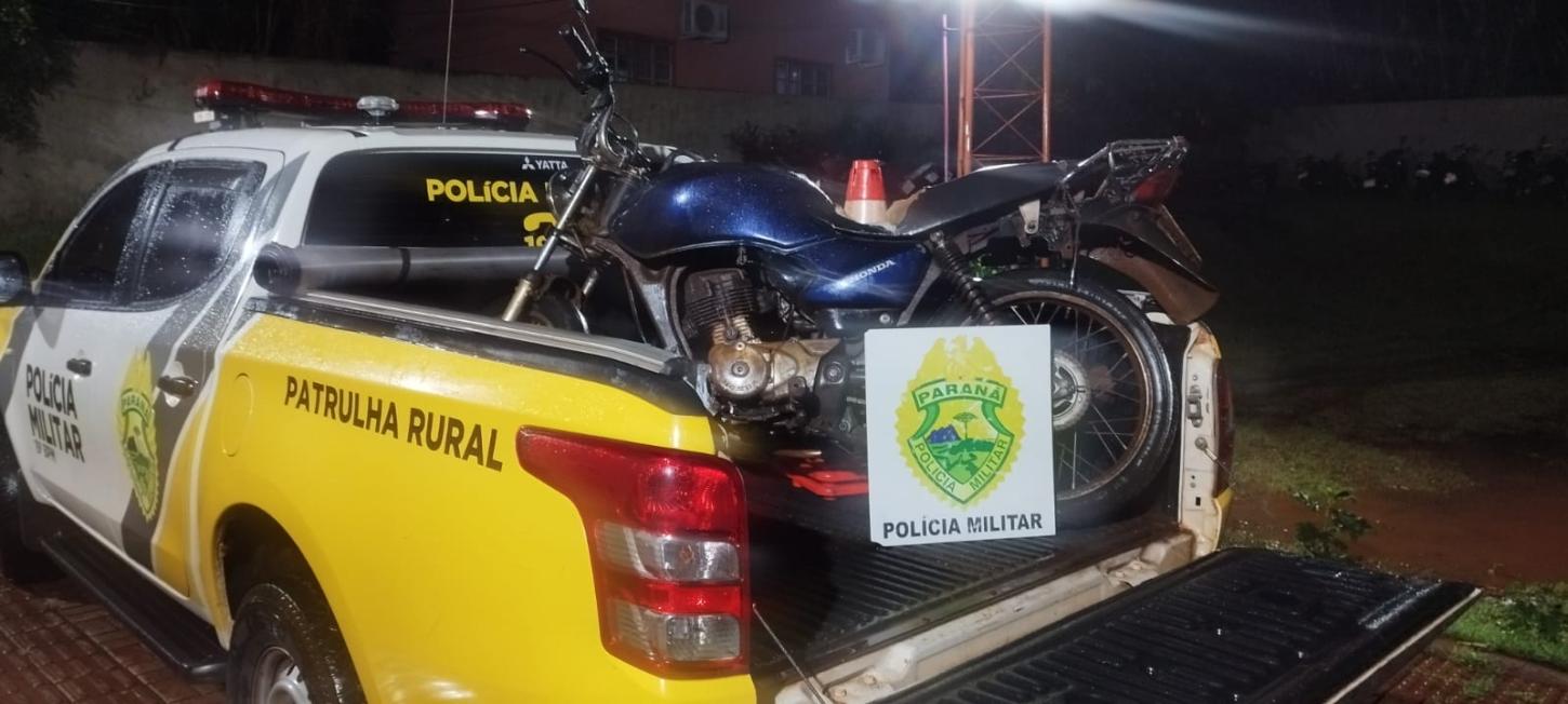 Motocicleta irregular é apreendida em São Roque em Santa Helena