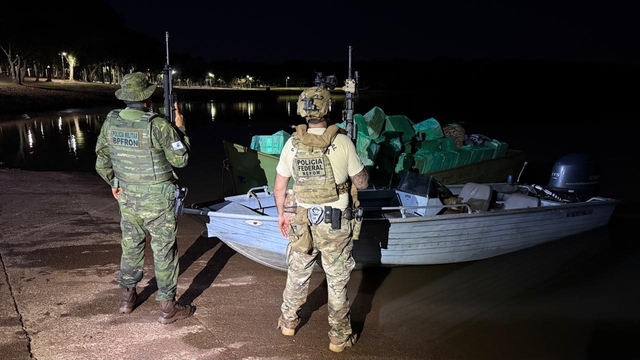 Polícia apreende embarcação com cigarros contrabandeados em Missal