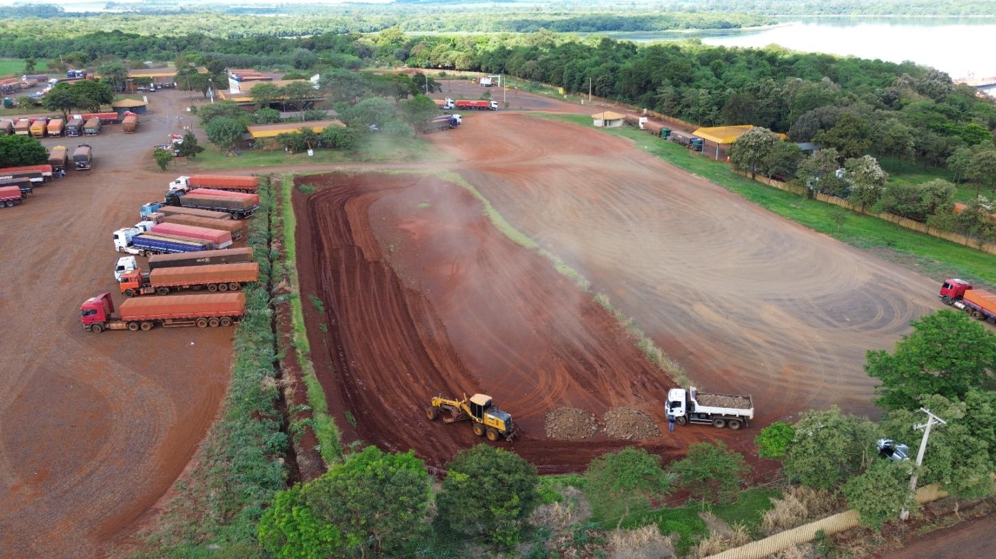 Prefeitura amplia pátio do Porto Internacional de Santa Helena
