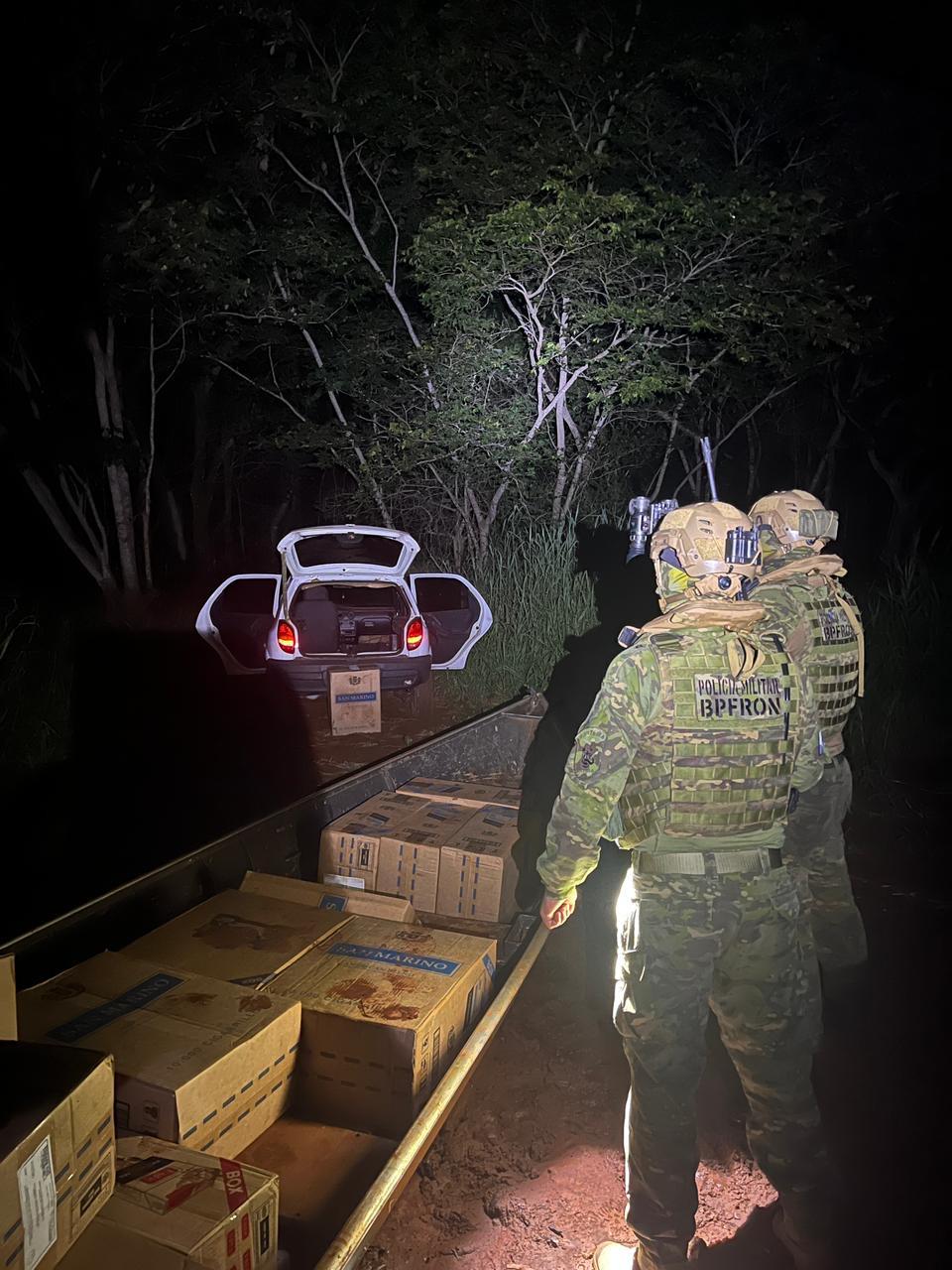 BPFRON apreende veículo, barco e cigarros em Santa Helena