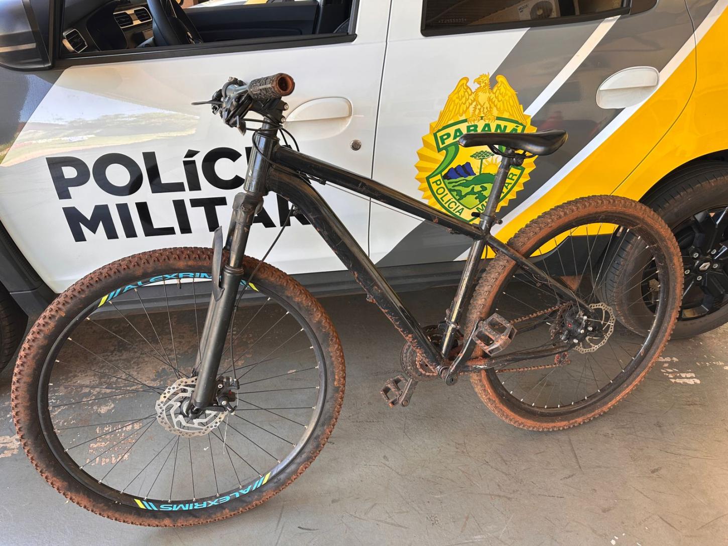 Polícia Militar recolhe bicicleta em Santa Helena e tenta localizar o proprietário