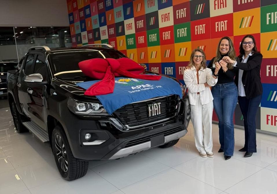 APAE de Santa Helena conquista veículo Zero KM para atendimentos na instituição