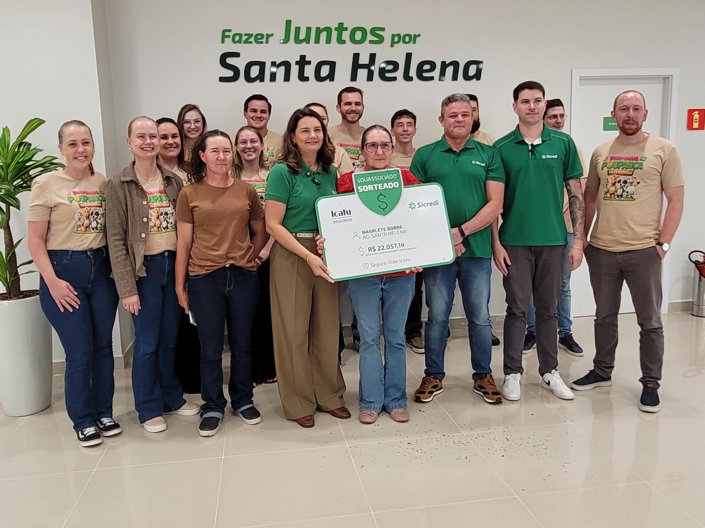 Associada Sicredi de Santa Helena é surpreendida com R$ 22 mil em sorteio de Seguro de Vida 