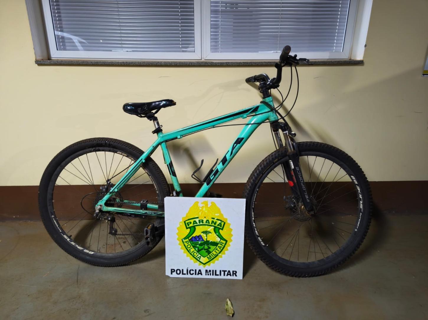 Polícia procura dono de bicicleta encontrada em milharal em Santa Helena