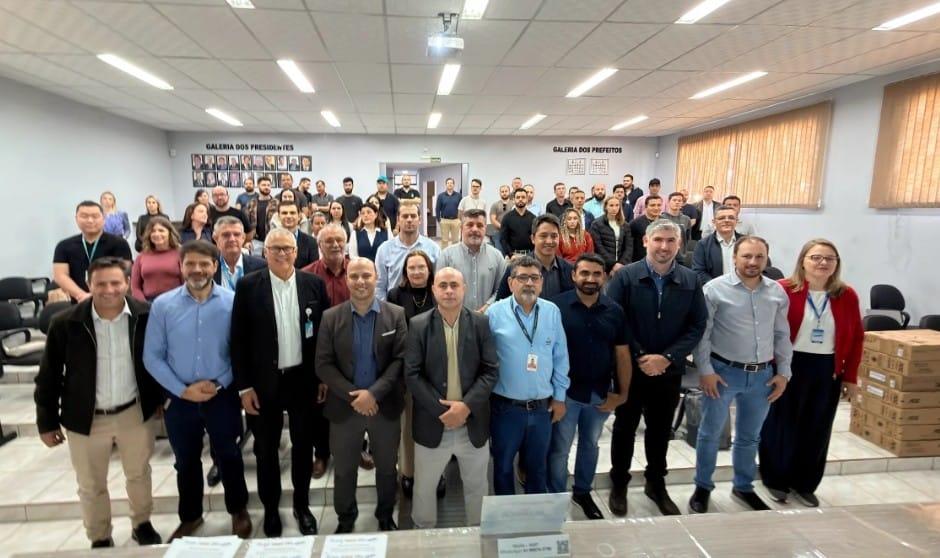 AMP, Itaipu e UTFPR realizam reunião técnica com prefeituras da Amocentro e da Cantuquiriguaçu