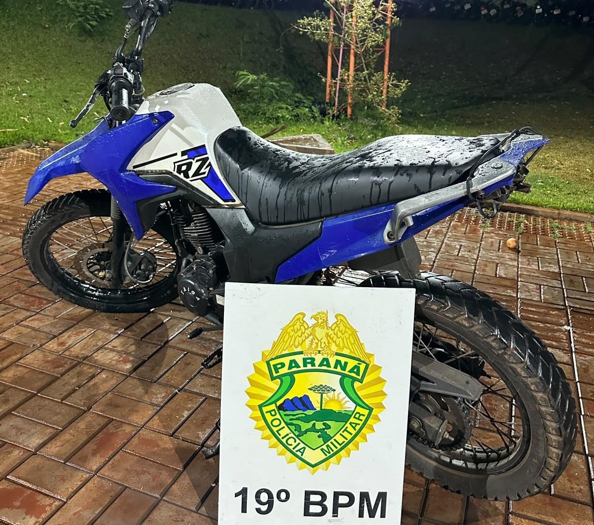 Motocicleta furtada no Paraguai é recuperada pela PM em Santa Helena