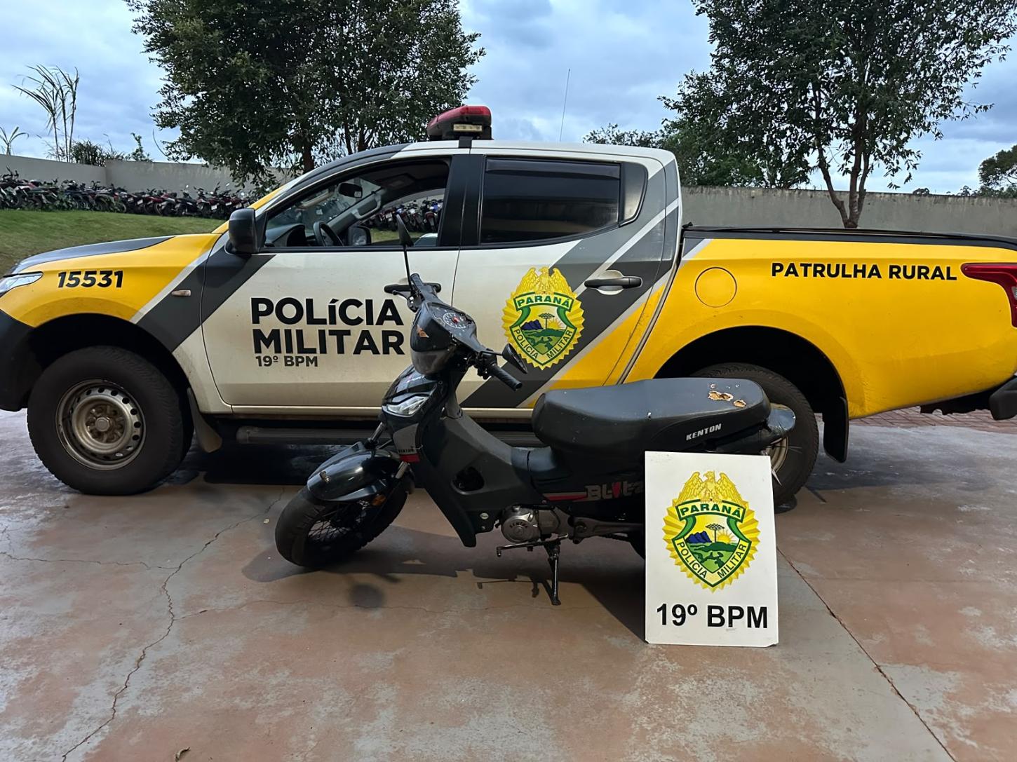 Motocicleta paraguaia é apreendida durante operação da Patrulha Rural em Santa Helena