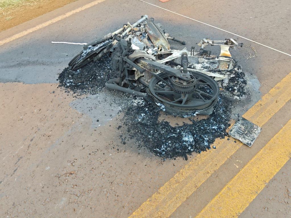 Motociclista está em estado gravíssimo na UTI após acidente entre Toledo e Ouro Verde