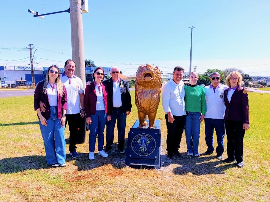 Prefeito Dinho marcou presenca