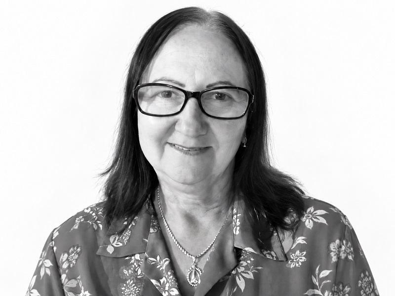 Mulher de 66 anos morre após pulverizador de duas toneladas cair sobre ela em São José das Palmeiras