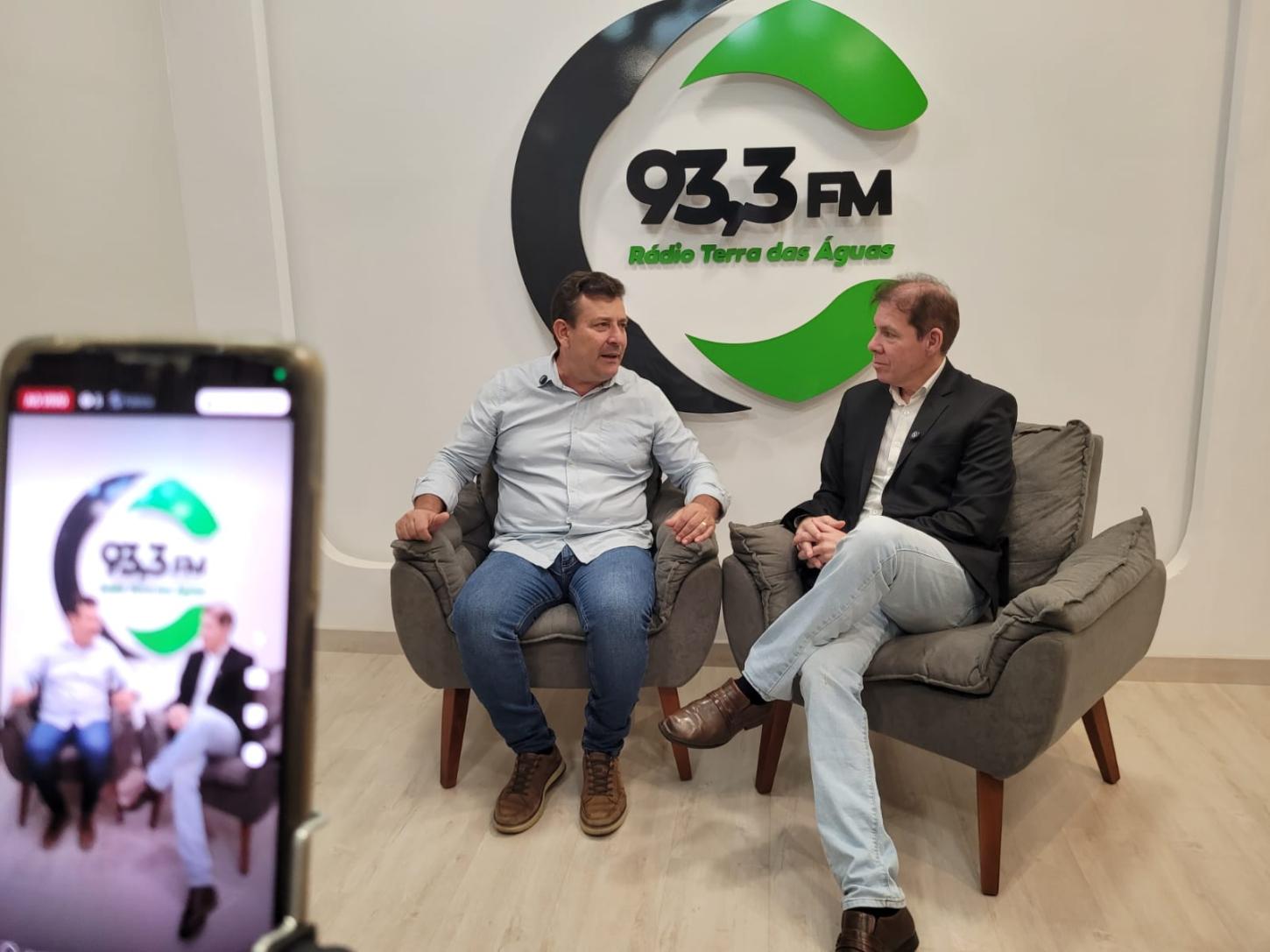 DINHO MARASKIN E JACKSON BUENO