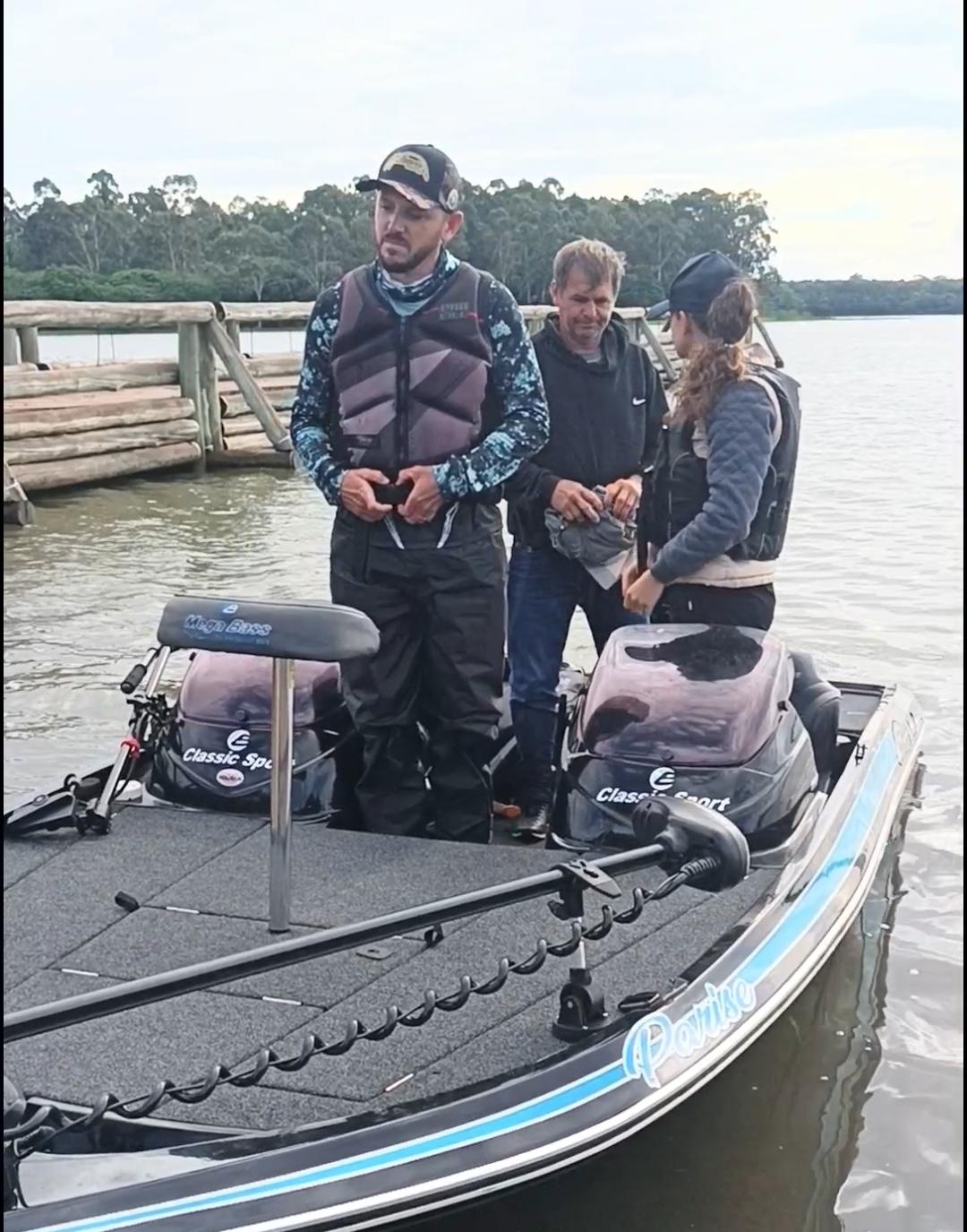 Mário Clemente amigo da família, o tio Antenor Backes e a esposa Tainara