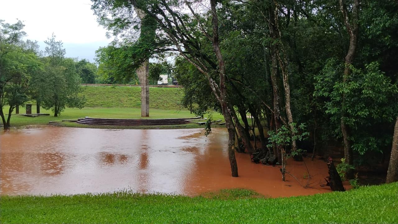 PONTE INTERDITADA