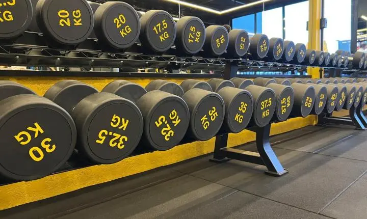 93.3FIT inaugura em Santa Helena com estrutura moderna, aparelhos de última geração e horários ampliados