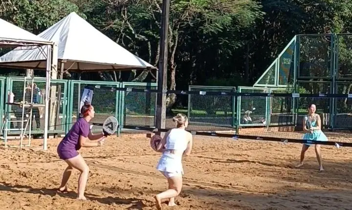 Festival Costa Oeste de Beach Tennis movimenta o Balneário Terra das Águas