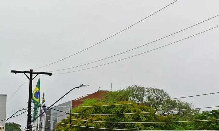 Oeste do Paraná amanhece debaixo de chuva; veja os volumes registrados